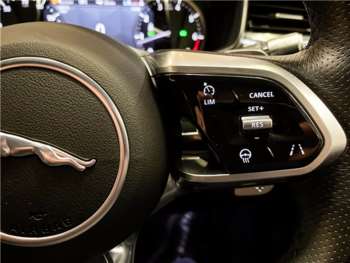 Used Jaguar F-Pace 2022 for sale - 75081464: Photo