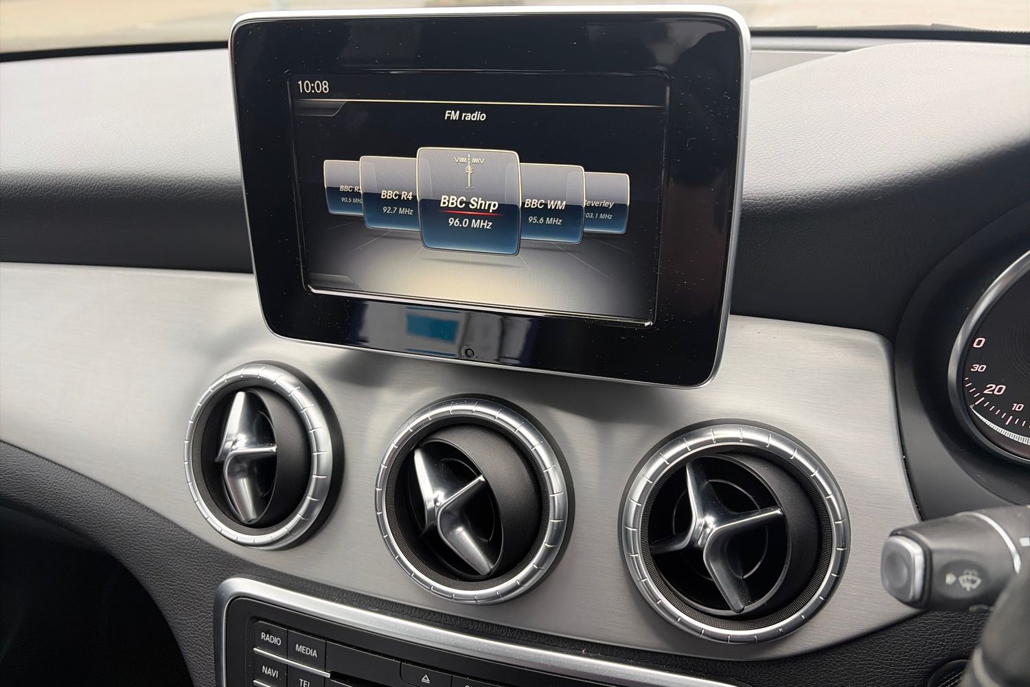 Used Mercedes-Benz CLA 2018 for sale - 77442066: Photo 11