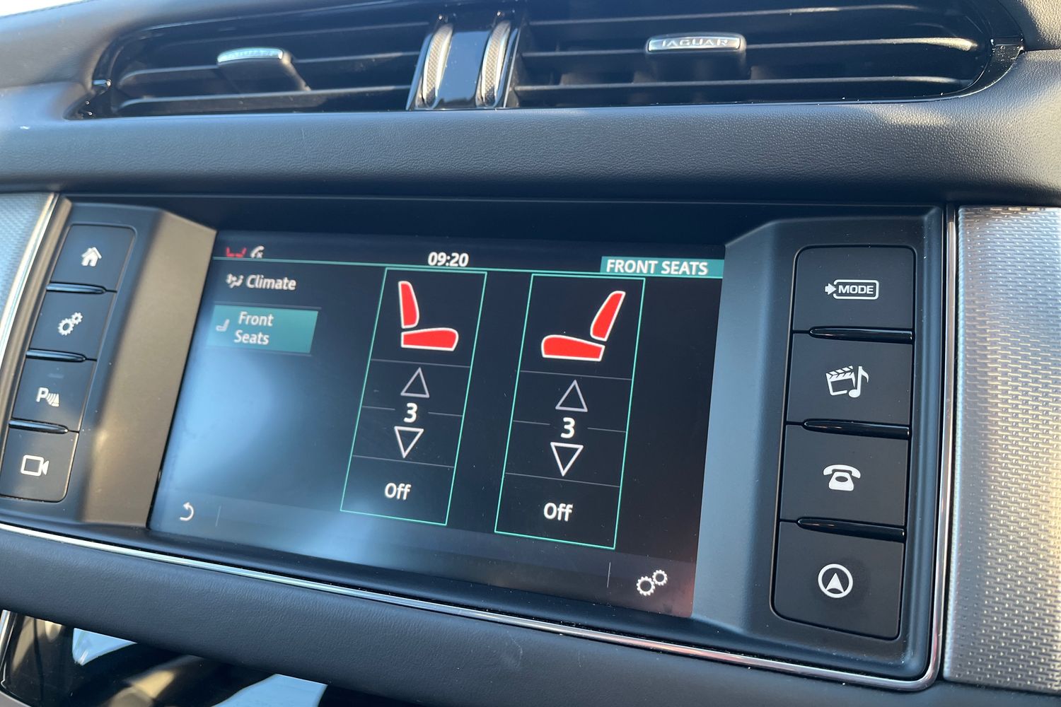 Used Jaguar XF 2017 for sale - 76586509: Photo 22