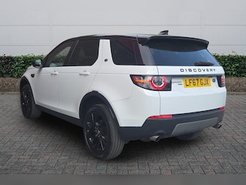 Used Land Rover Discovery Sport 2017 for sale - 77910722: Photo