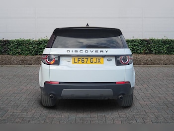 Used Land Rover Discovery Sport 2017 for sale - 77910722: Photo
