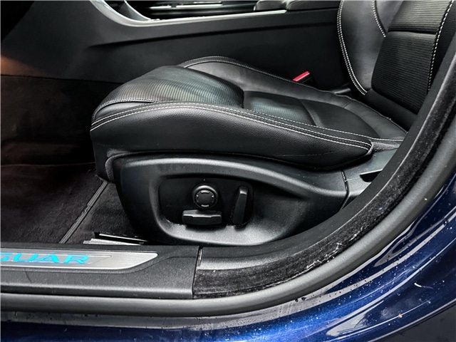 Used Jaguar XF 2017 for sale - 76095663: Photo 26