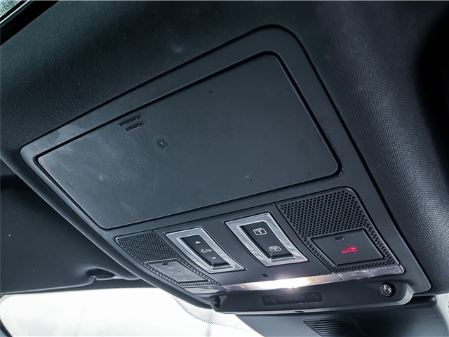 Used Jaguar XF 2017 for sale - 76095663: Photo 29