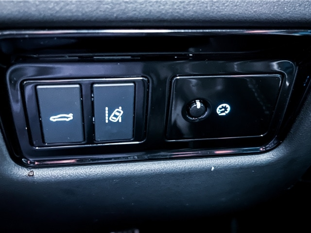 Used Jaguar XF 2017 for sale - 76095663: Photo 30