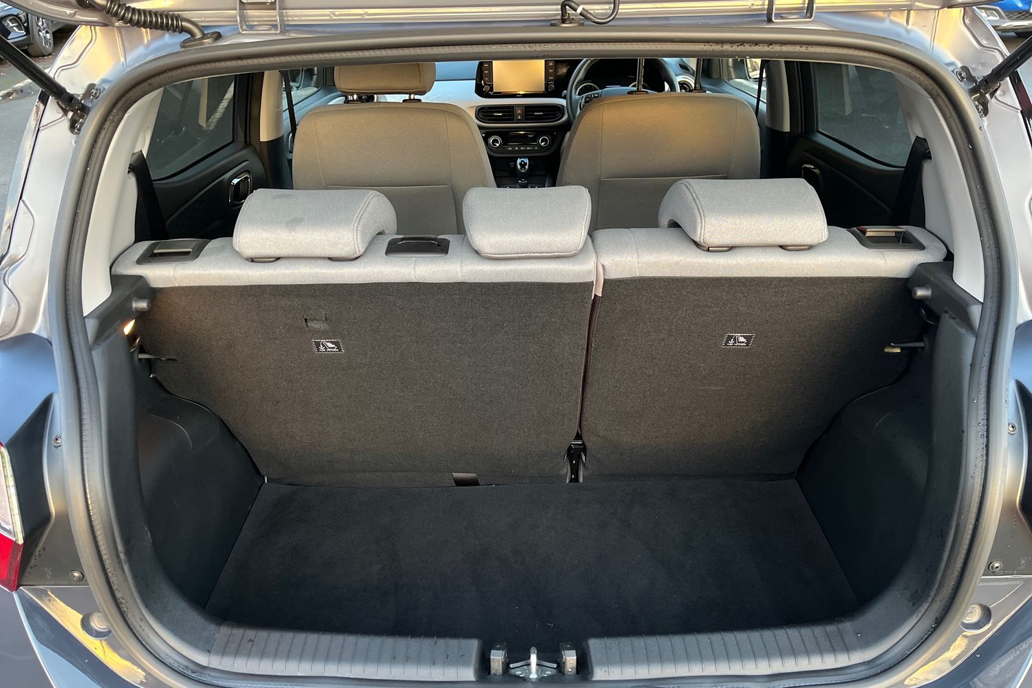 Used Hyundai i10 2023 for sale - 77013647: Photo 10