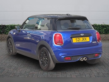 Used MINI Hatch 2020 for sale - 79189601: Photo