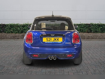 Used MINI Hatch 2020 for sale - 79189601: Photo