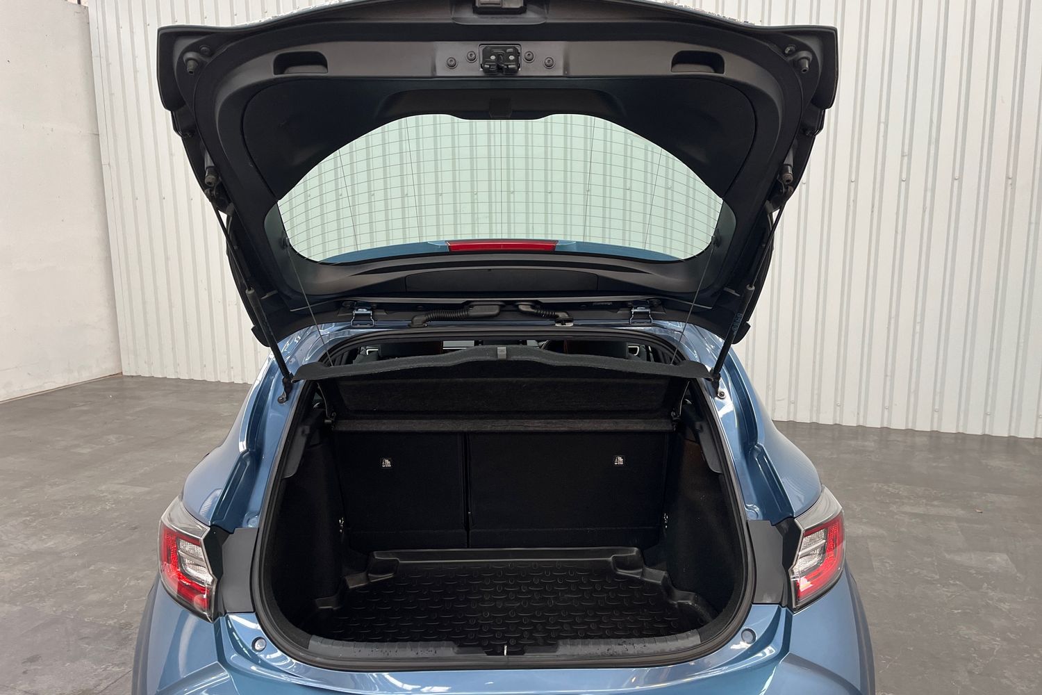 Used Toyota Corolla 2019 for sale - 76586510: Photo 10