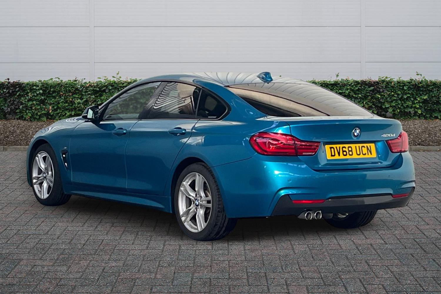 Used BMW 4 Series 2018 for sale - 76474492: Photo 2