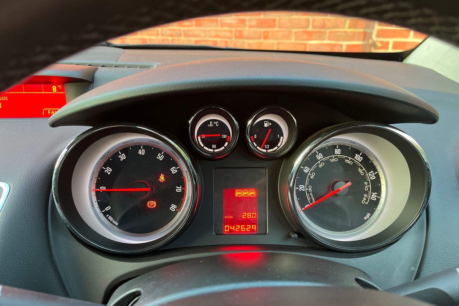 Used Renault Clio 2018 for sale - 76800687: Photo 14