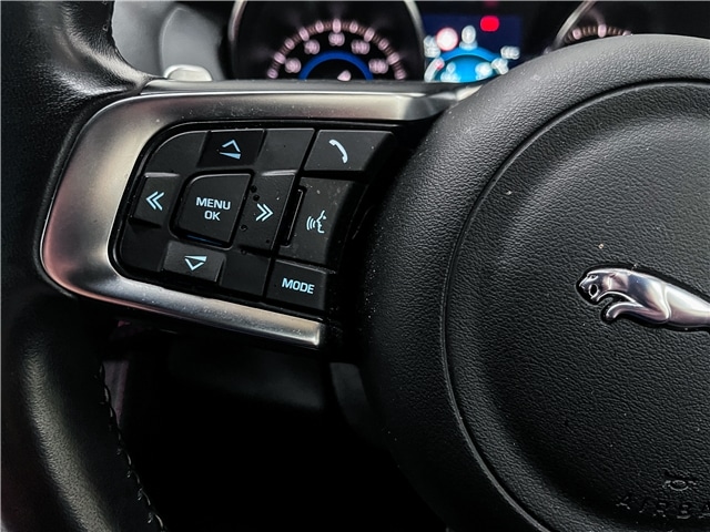 Used Jaguar F-Pace 2019 for sale - 76486680: Photo 12