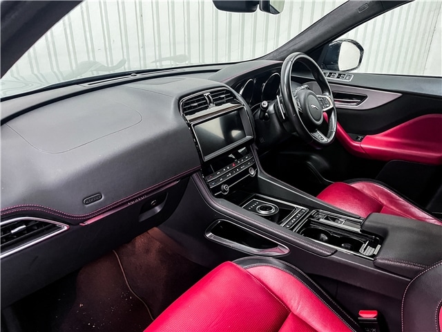 Used Jaguar F-Pace 2019 for sale - 76486680: Photo 21