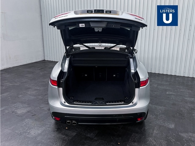 Used Jaguar F-Pace 2019 for sale - 76486680: Photo 7