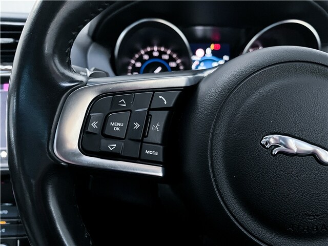 Used Jaguar F-Pace 2019 for sale - 76586553: Photo 11