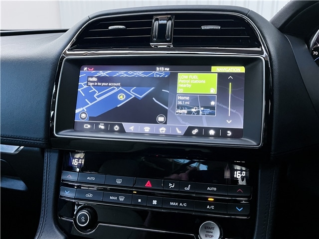 Used Jaguar F-Pace 2019 for sale - 76586553: Photo 15