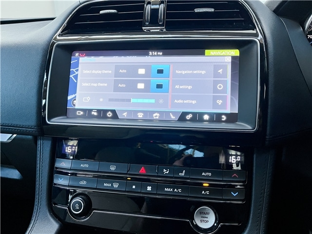 Used Jaguar F-Pace 2019 for sale - 76586553: Photo 16