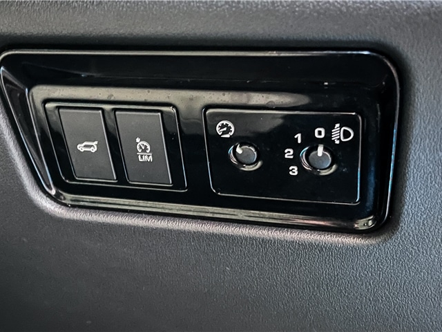 Used Jaguar F-Pace 2019 for sale - 76586553: Photo 25