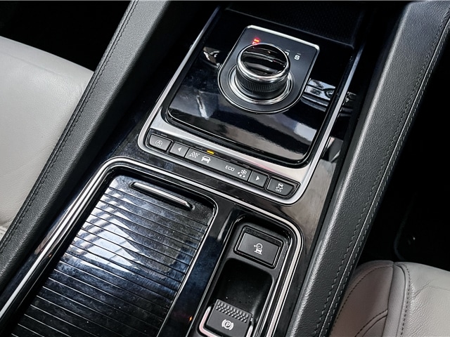 Used Jaguar F-Pace 2019 for sale - 76586553: Photo 26