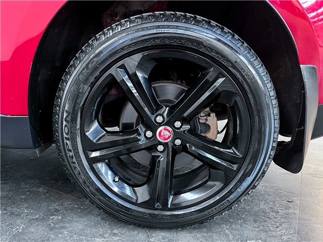 Used Jaguar F-Pace 2019 for sale - 76586553: Photo 9