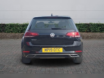 Used Volkswagen Golf 2019 for sale - 79146937: Photo