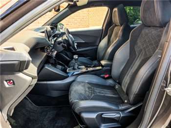 Used Peugeot 2008 2021 for sale - 74454669: Photo