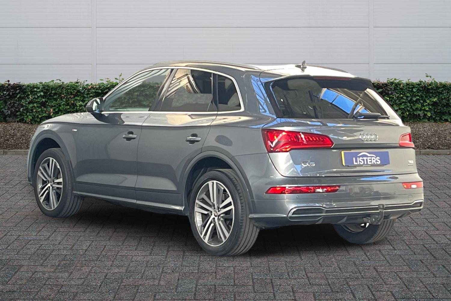 Used Audi Q5 2018 for sale - 76563186: Photo 2