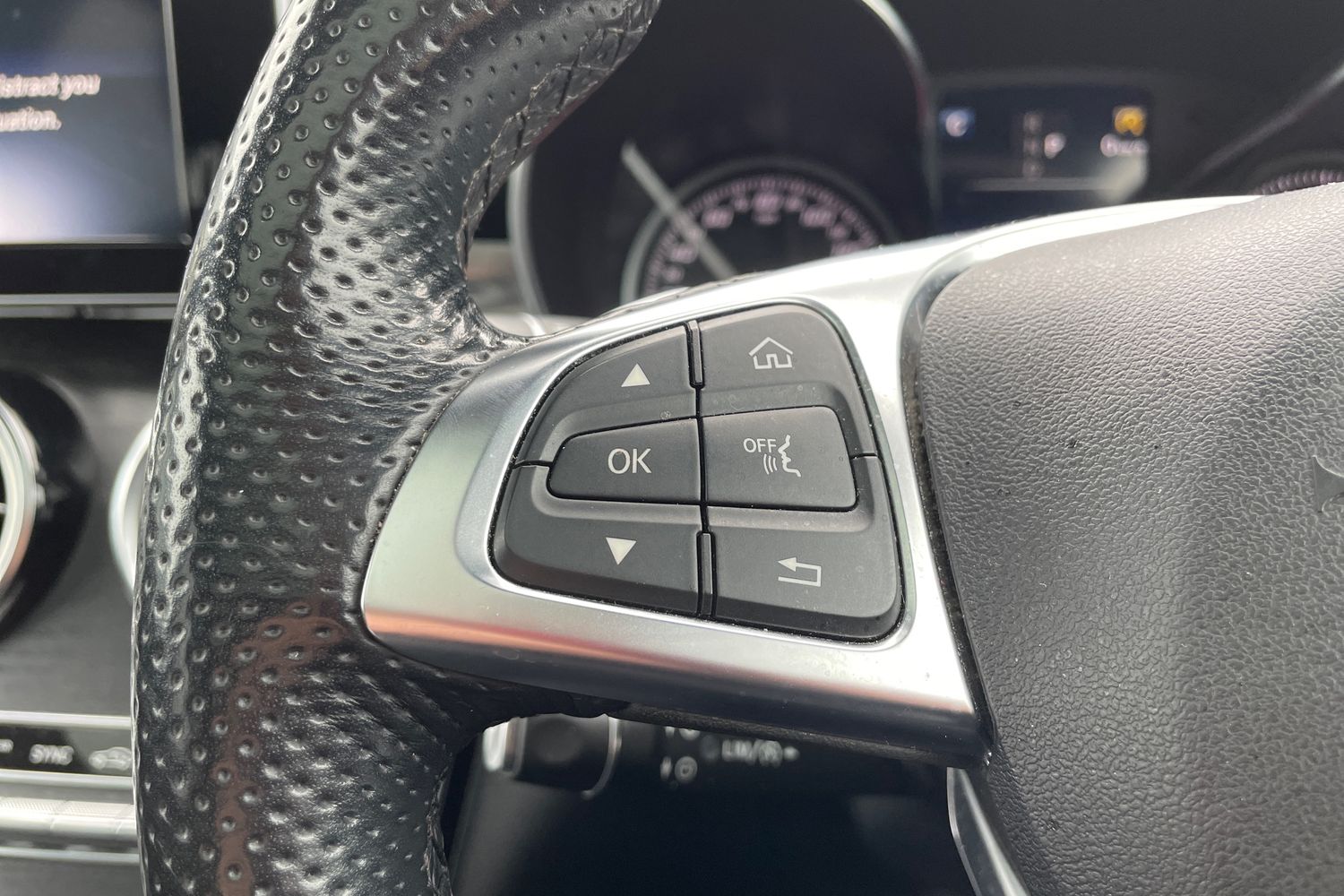 Used Mercedes-Benz GLC 2018 for sale - 78158232: Photo 21