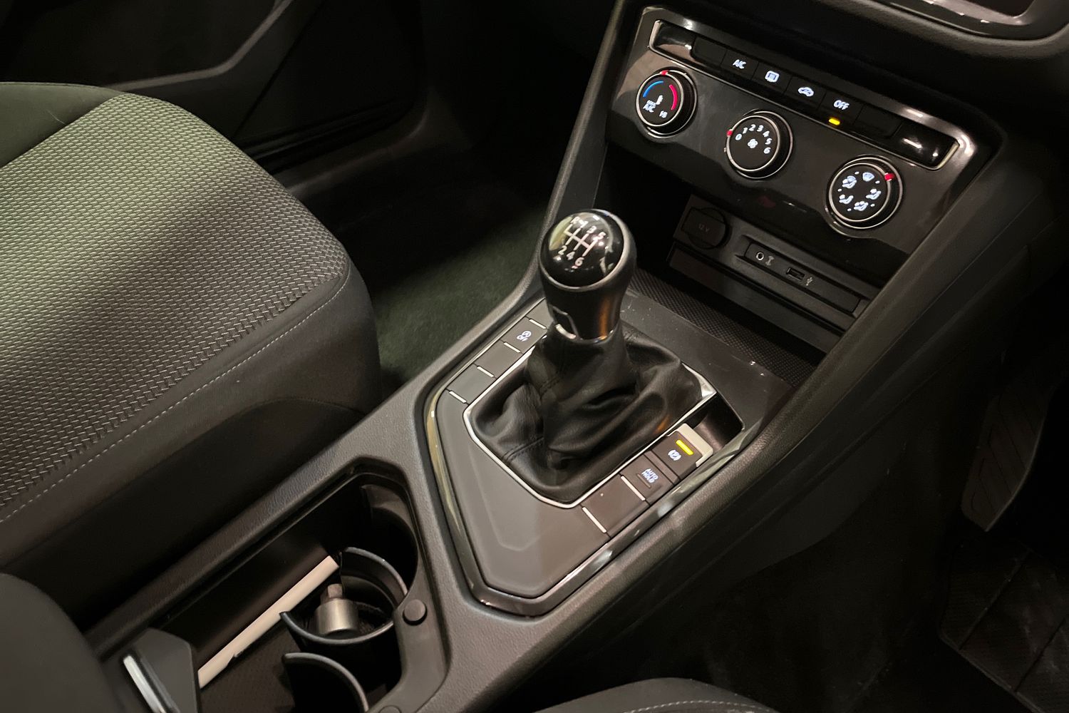 Used Volkswagen Tiguan 2018 for sale - 76937279: Photo 16