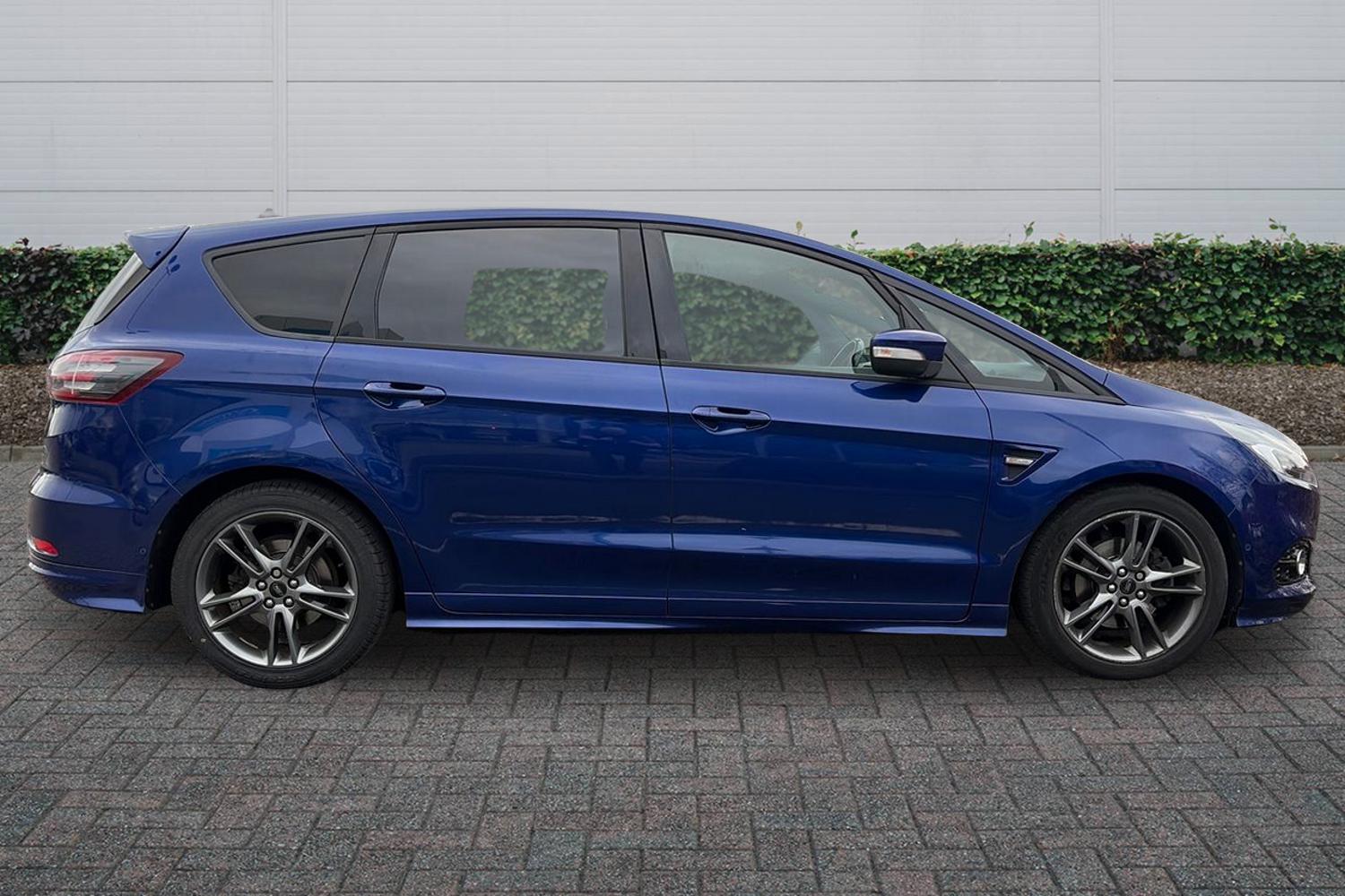 Used Ford S-Max 2017 for sale - 77809728: Photo 5