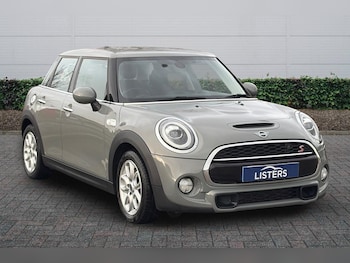 Used MINI Hatch 2018 for sale - 77332605: Photo
