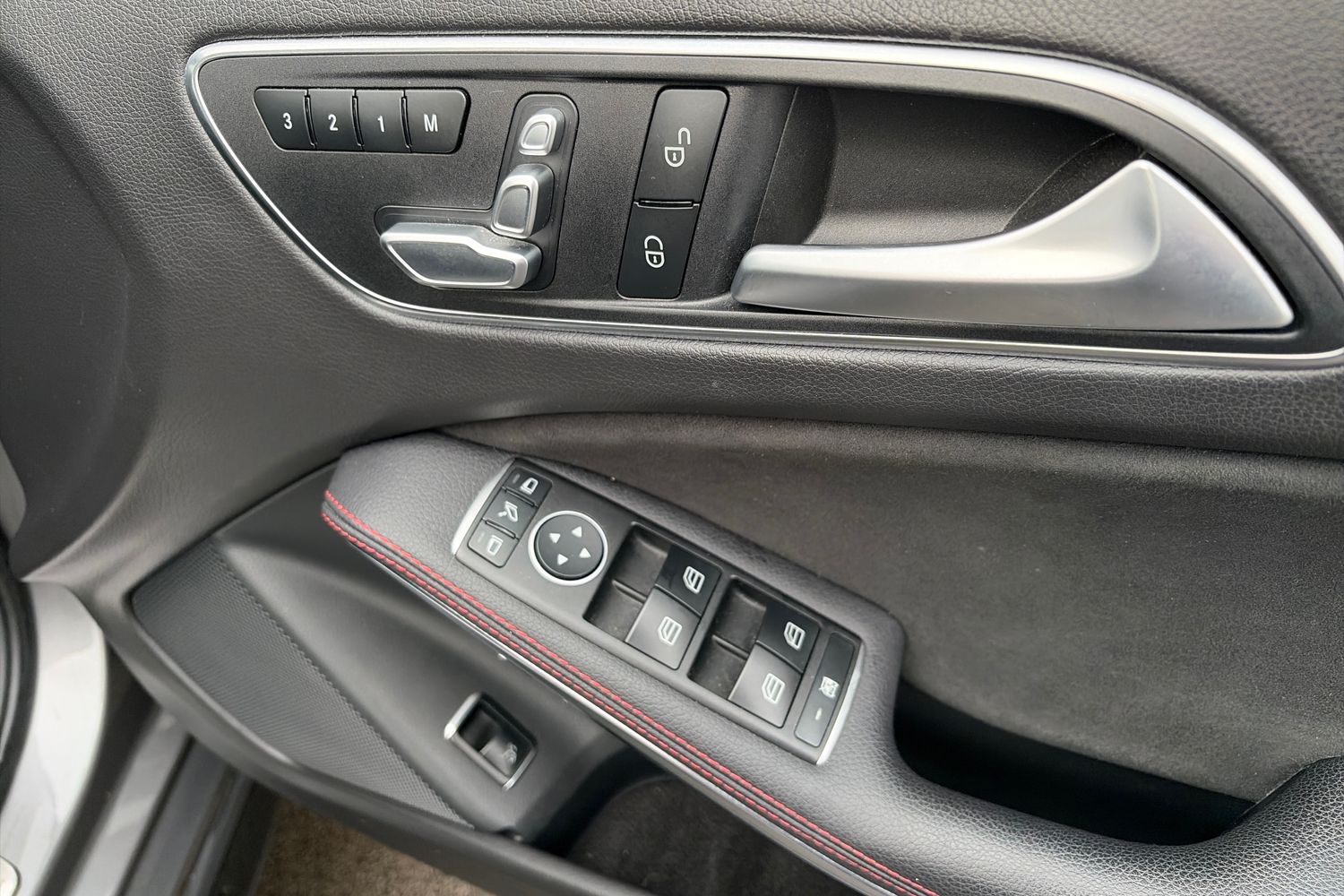 Used Mercedes-Benz GLA 2020 for sale - 77427538: Photo 15