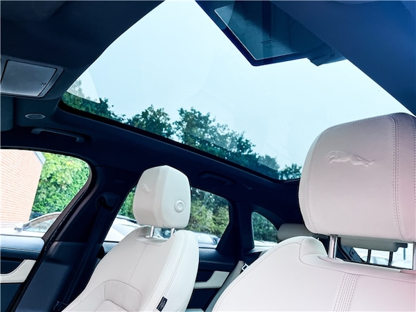 Used Jaguar F-Pace 2022 for sale - 76102750: Photo 26