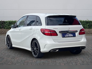 Used Mercedes-Benz B Class 2017 for sale - 77898898: Photo