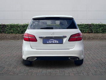 Used Mercedes-Benz B Class 2017 for sale - 77898898: Photo