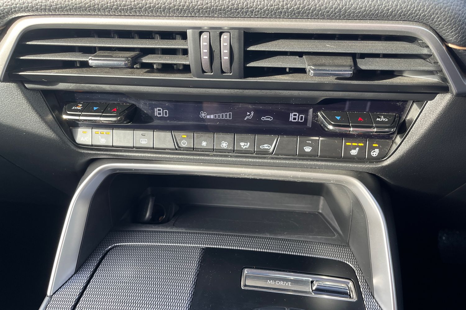 Used Mazda CX-60 2023 for sale - 76837648: Photo 16