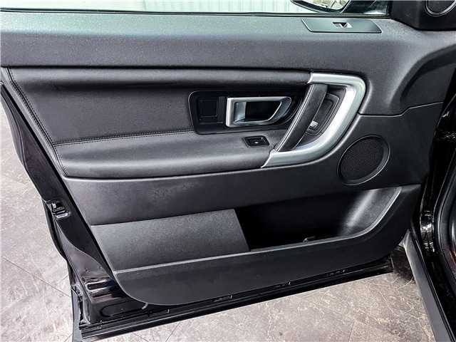 Used Land Rover Discovery Sport 2019 for sale - 76338453: Photo 24