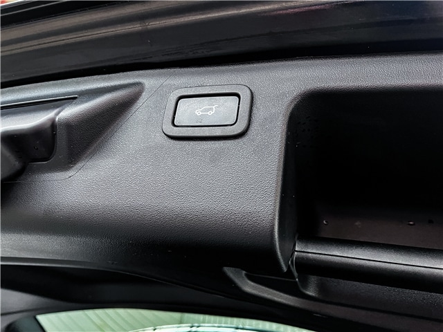 Used Land Rover Discovery Sport 2019 for sale - 76338453: Photo 27
