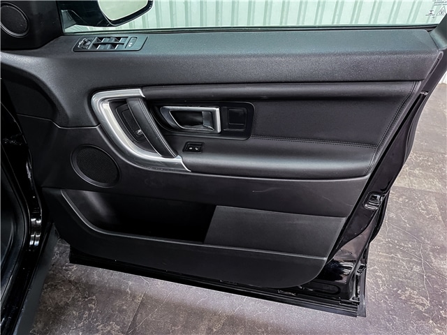Used Land Rover Discovery Sport 2019 for sale - 76338453: Photo 28