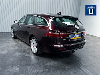 Used Jaguar XF 2019 for sale - 75709372: Photo