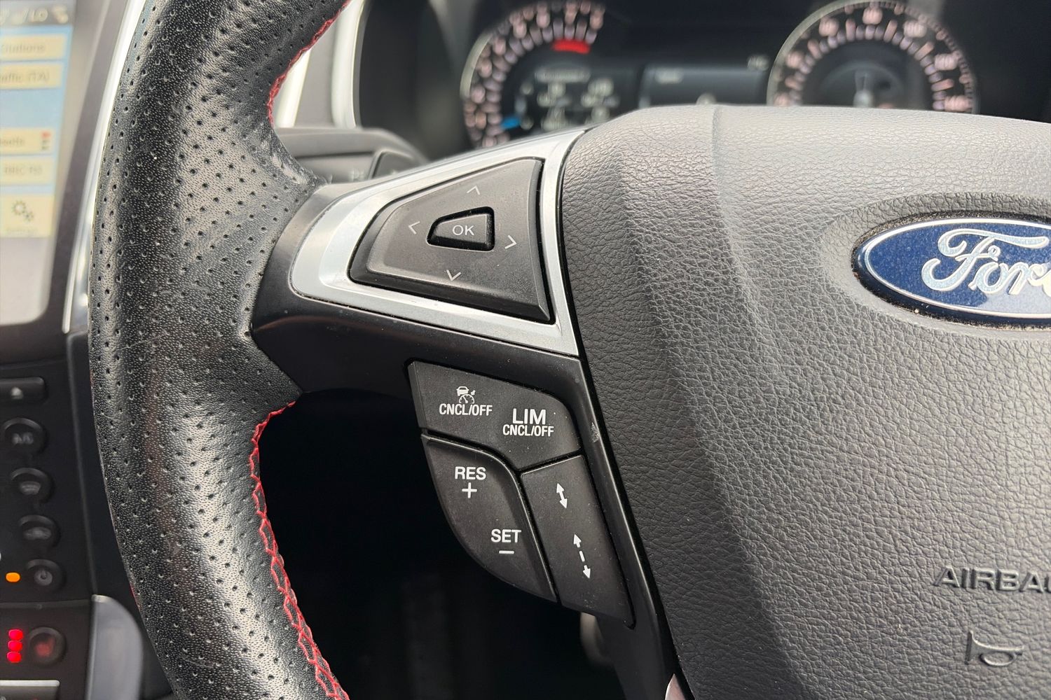 Used Ford S-Max 2017 for sale - 78088258: Photo 18