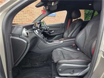 Used Mercedes-Benz GLC 2020 for sale - 74889630: Photo