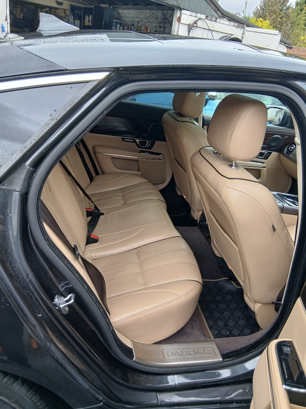 Used Jaguar XJ 2014 for sale - 76194681: Photo 6