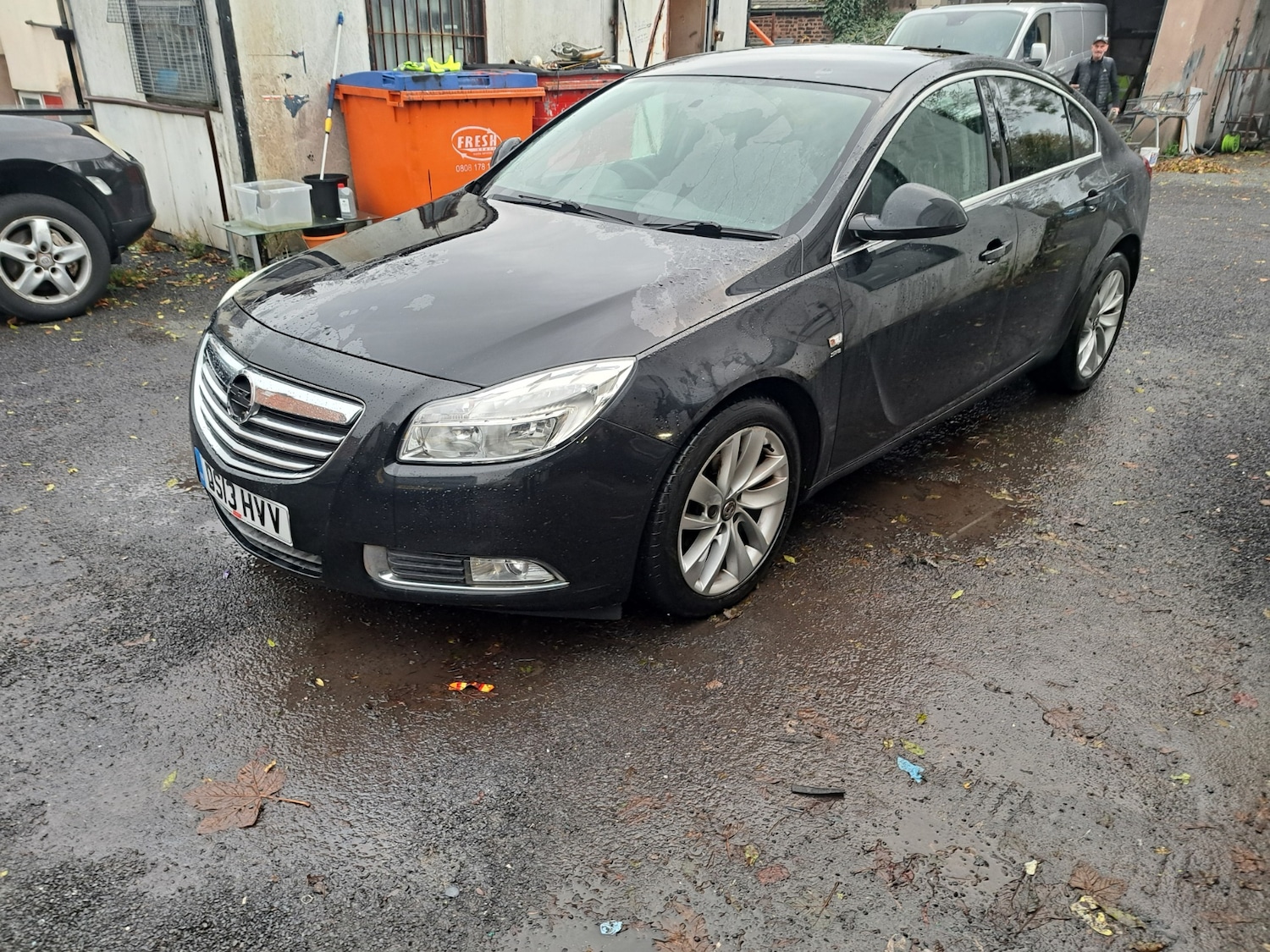 Used Vauxhall Insignia 2013 for sale - 76494142: Photo 2