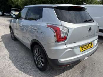 Used Ssangyong Tivoli 2015 for sale - 74981399: Photo