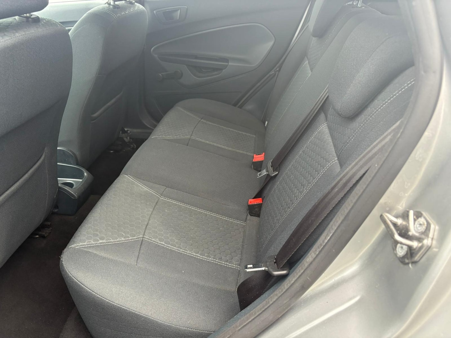 Used Ford Fiesta 2010 for sale - 77271619: Photo 16