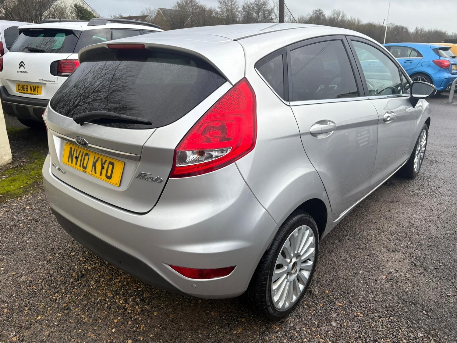 Used Ford Fiesta 2010 for sale - 77271619: Photo 22