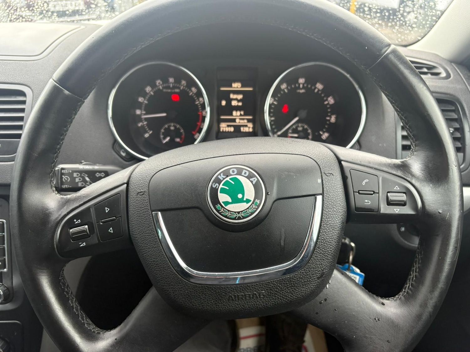 Used Skoda Yeti 2012 for sale - 77259007: Photo 7