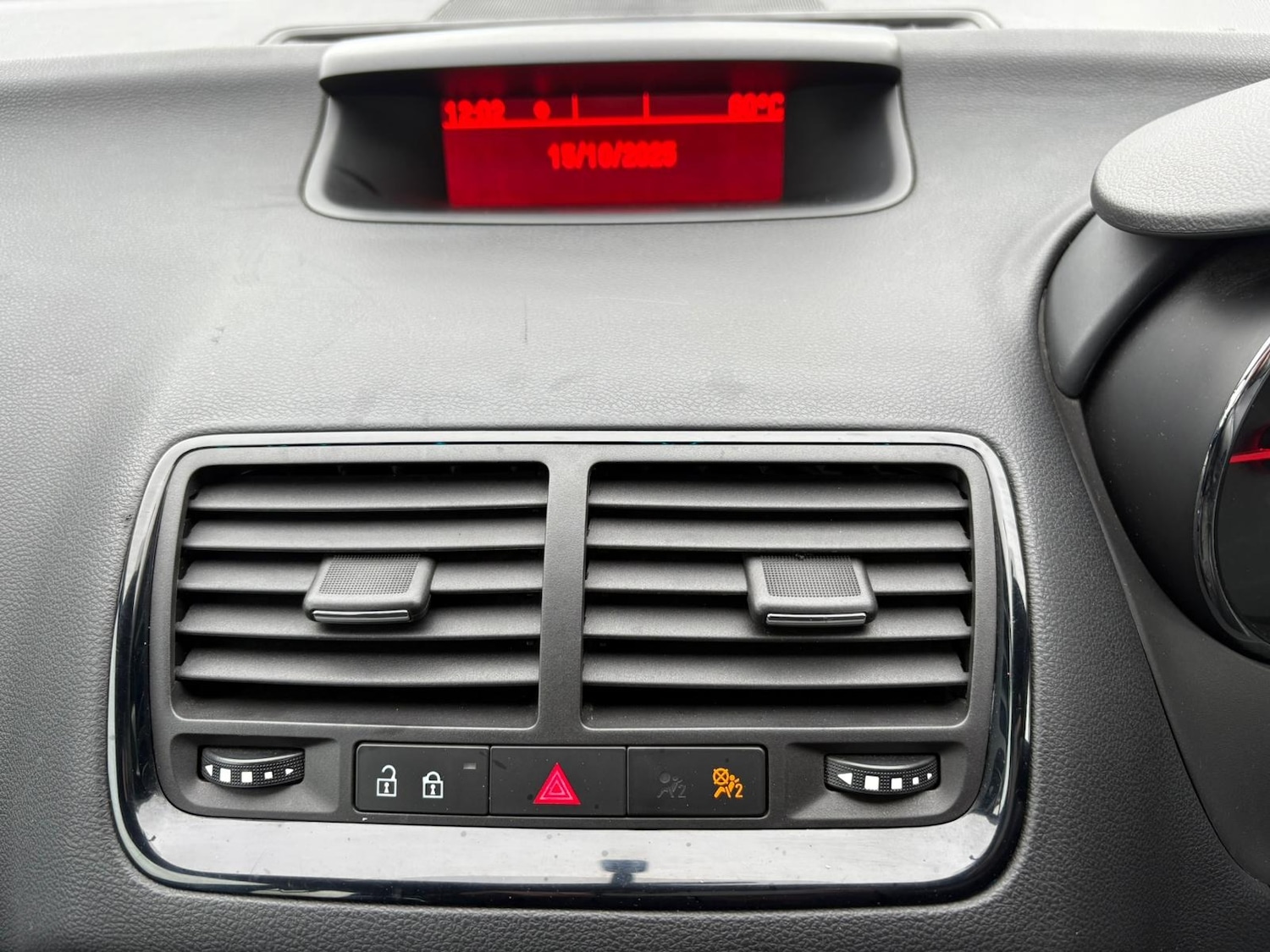 Used Vauxhall Meriva 2011 for sale - 77148286: Photo 11