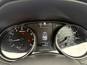 Used Nissan Qashqai 2017 for sale - 75760703: Photo