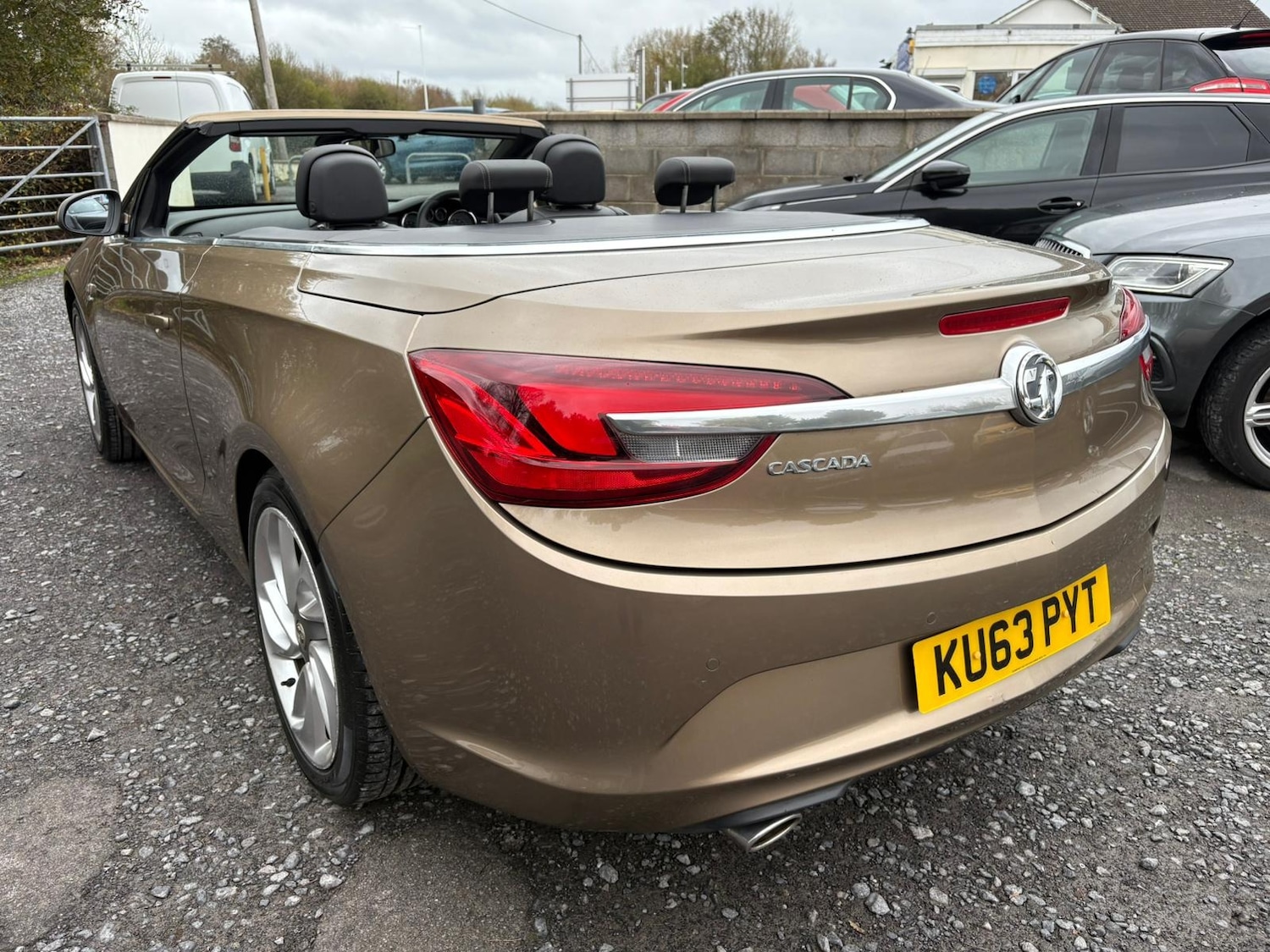 Used Vauxhall Cascada 2013 for sale - 76542817: Photo 5